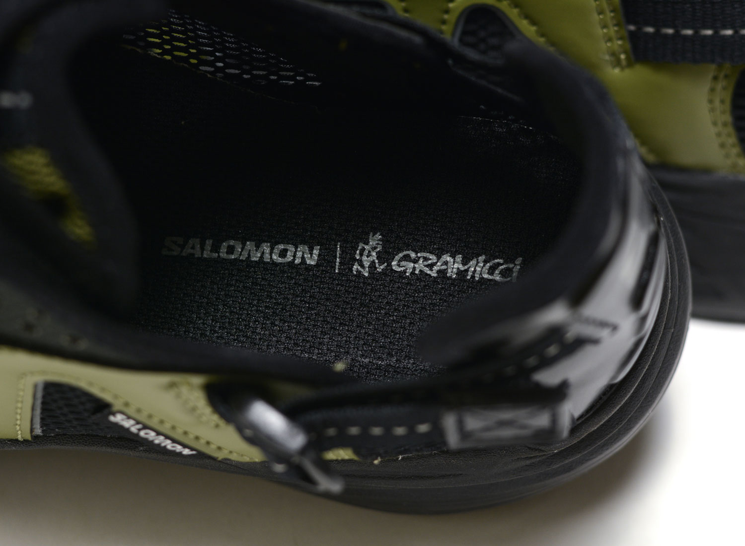 人気 ☆ SALOMON X GRAMICCI ☆ TECHSONIC MAYFLY BLACK 