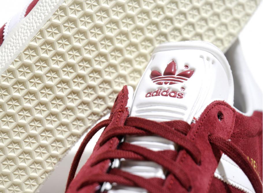 adidas originals gazelle burgundy