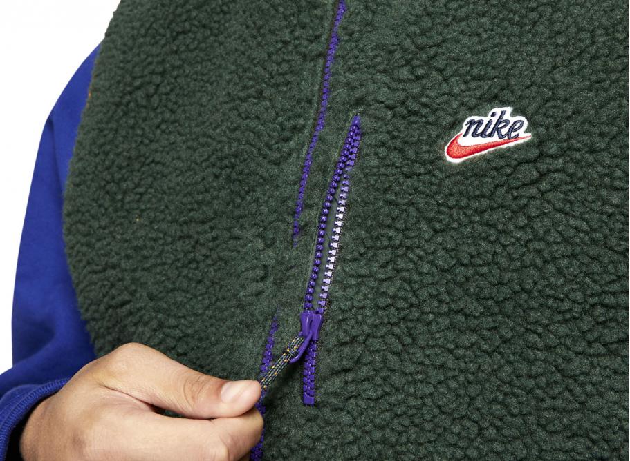 nike green fleece jacket