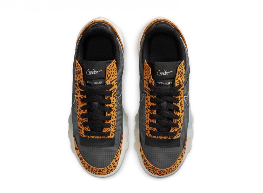 nike waffle racer leopard