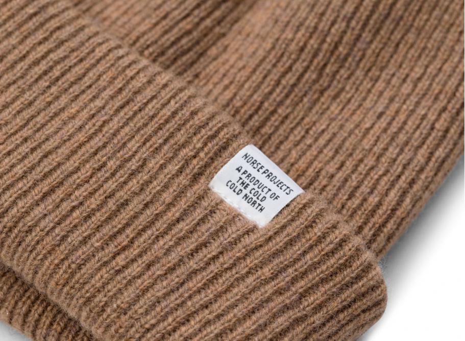 norse projects beanie camel